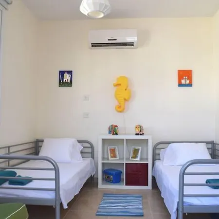 Calm 100m From The Villa *