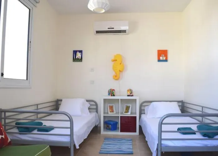 Calm 100m From The Villa *