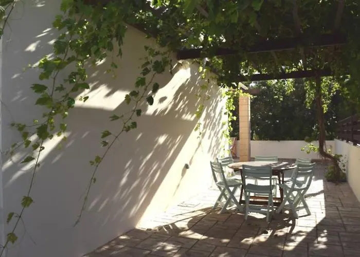 Villa Calm 100m From The *